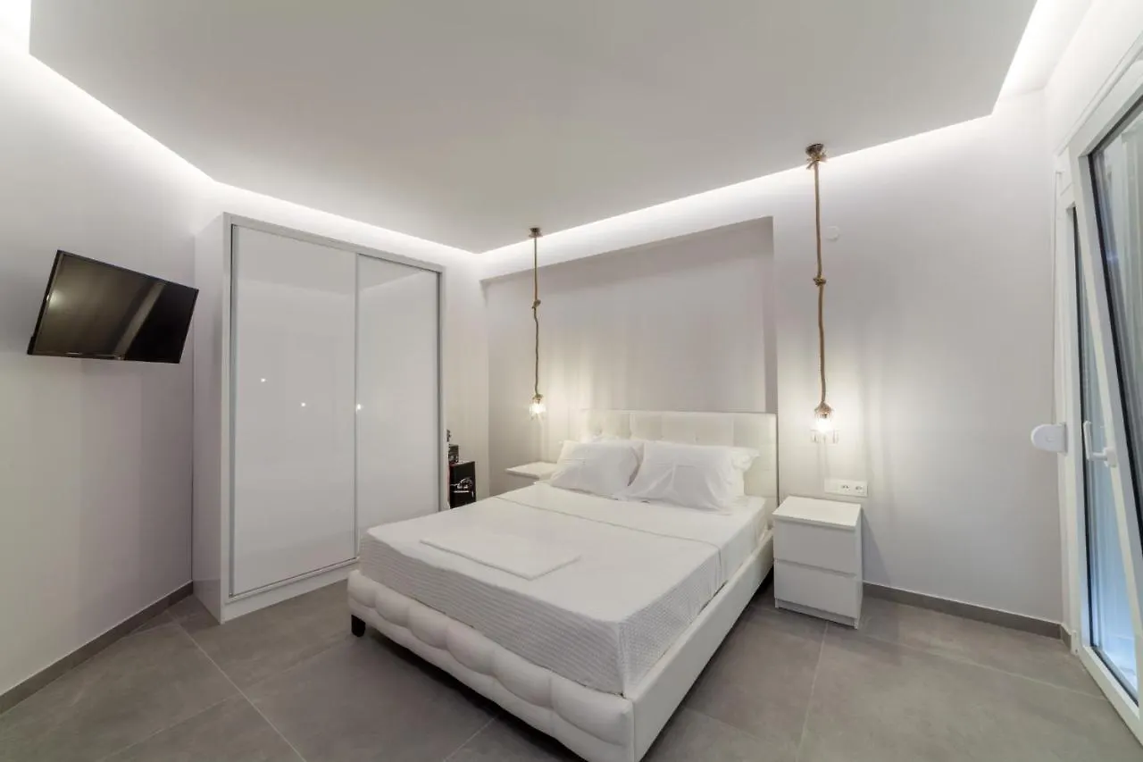 Althea Suites By Rentalspro Services - Nea Moudania Halkidiki Apartment