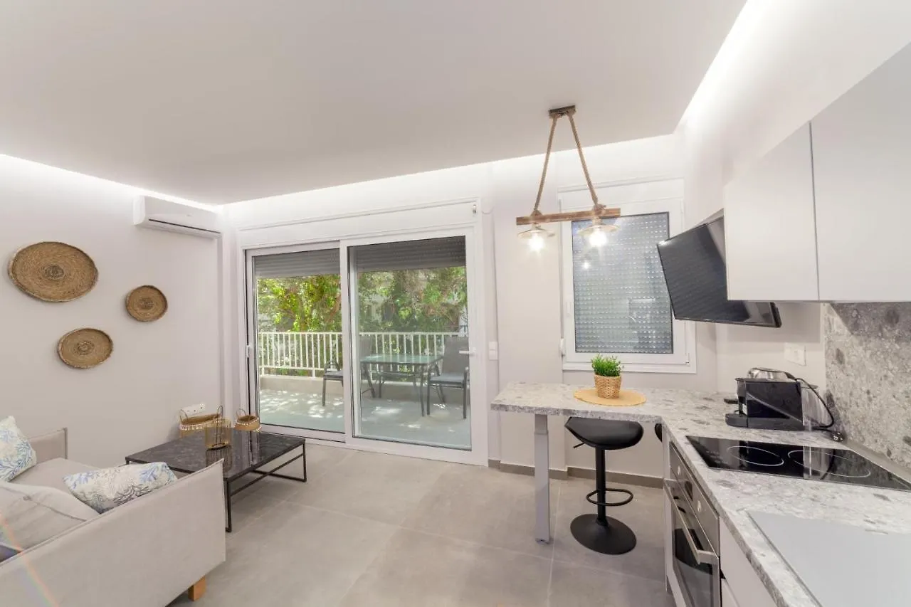 Althea Suites By Rentalspro Services - Nea Moudania Halkidiki Apartment