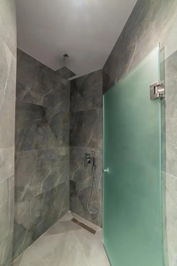 Apartment Althea Suites By Rentalspro Services - Nea Moudania Halkidiki