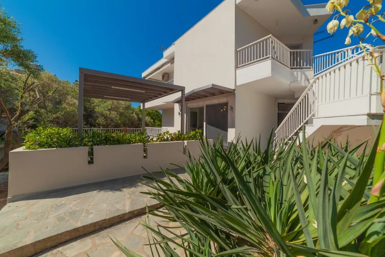Althea Suites By Rentalspro Services - Nea Moudania Halkidiki 0*,