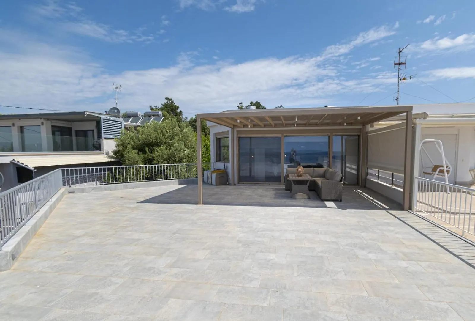 Apartment Althea Suites By Rentalspro Services - Nea Moudania Halkidiki